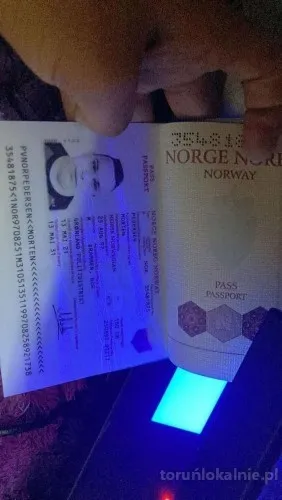 We Produce Passports,Drivers Licenses,ID Cards,