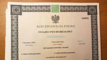 Gdzie kupić świadectwo Maturalne i dyplom uczelni.